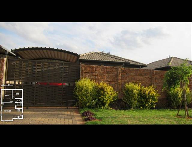 2 BEDROOM HOUSE FOR SALE IN PROTEA GLEN EXT